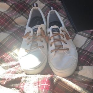 White sperry shoes